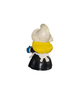 Load image into Gallery viewer, 1982 Peyo Schleich W Berrie Co The Smurfs Smurfette Thanksgiving Pie Pilgrim Figurine
