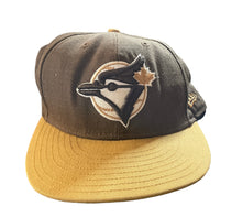 Load image into Gallery viewer, Toronto Blue Jays MLB New Era Fitted Hat
