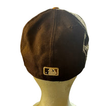Load image into Gallery viewer, Toronto Blue Jays MLB New Era Fitted Hat

