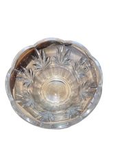 Load image into Gallery viewer, ROYAL LIMITED CRYSTA 6&quot; Round Bowl Tulip
